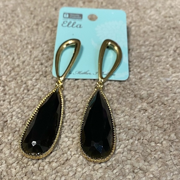 Ella Tear Drop Earrings - Picture 2 of 3